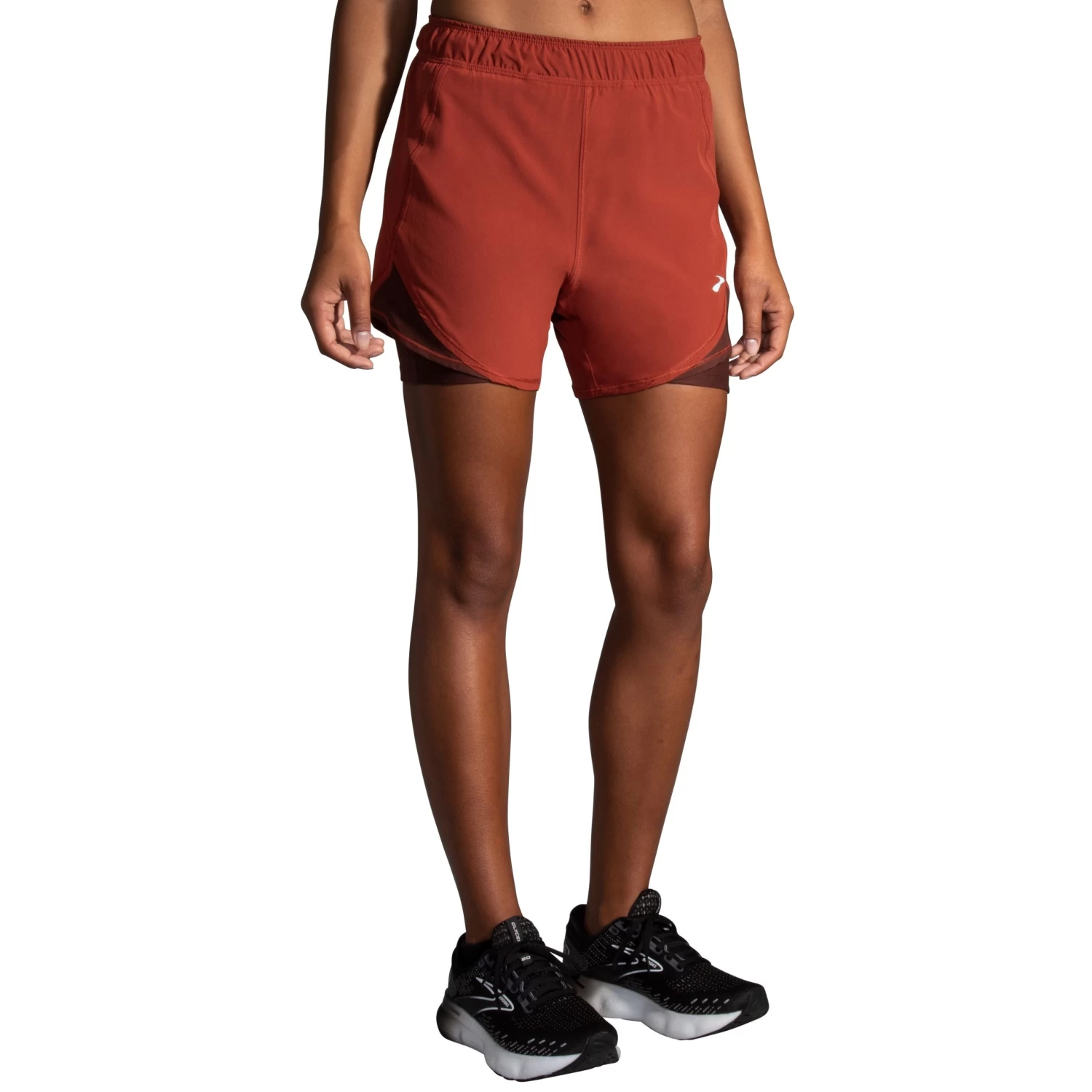 Women's Brooks Chaser 5" 2-in-1 Short - 221464-681 - Image 2