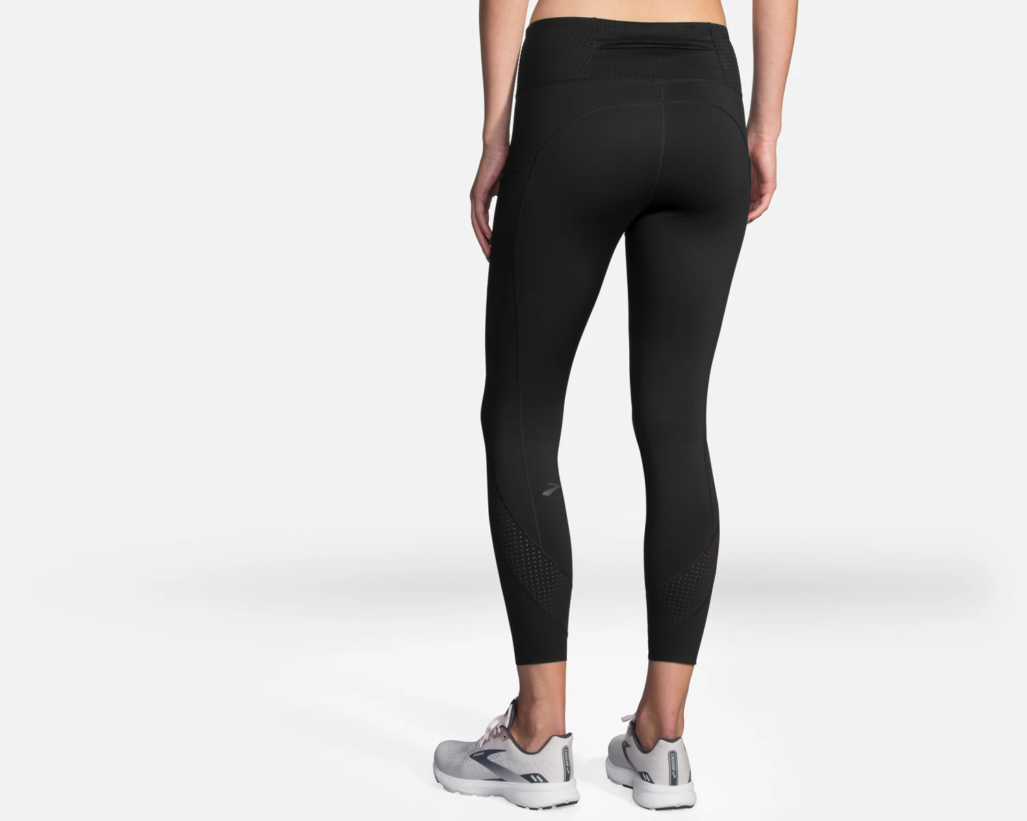 BROOKS Women's Method 7/8 Tight (001 - Black) - Image 2