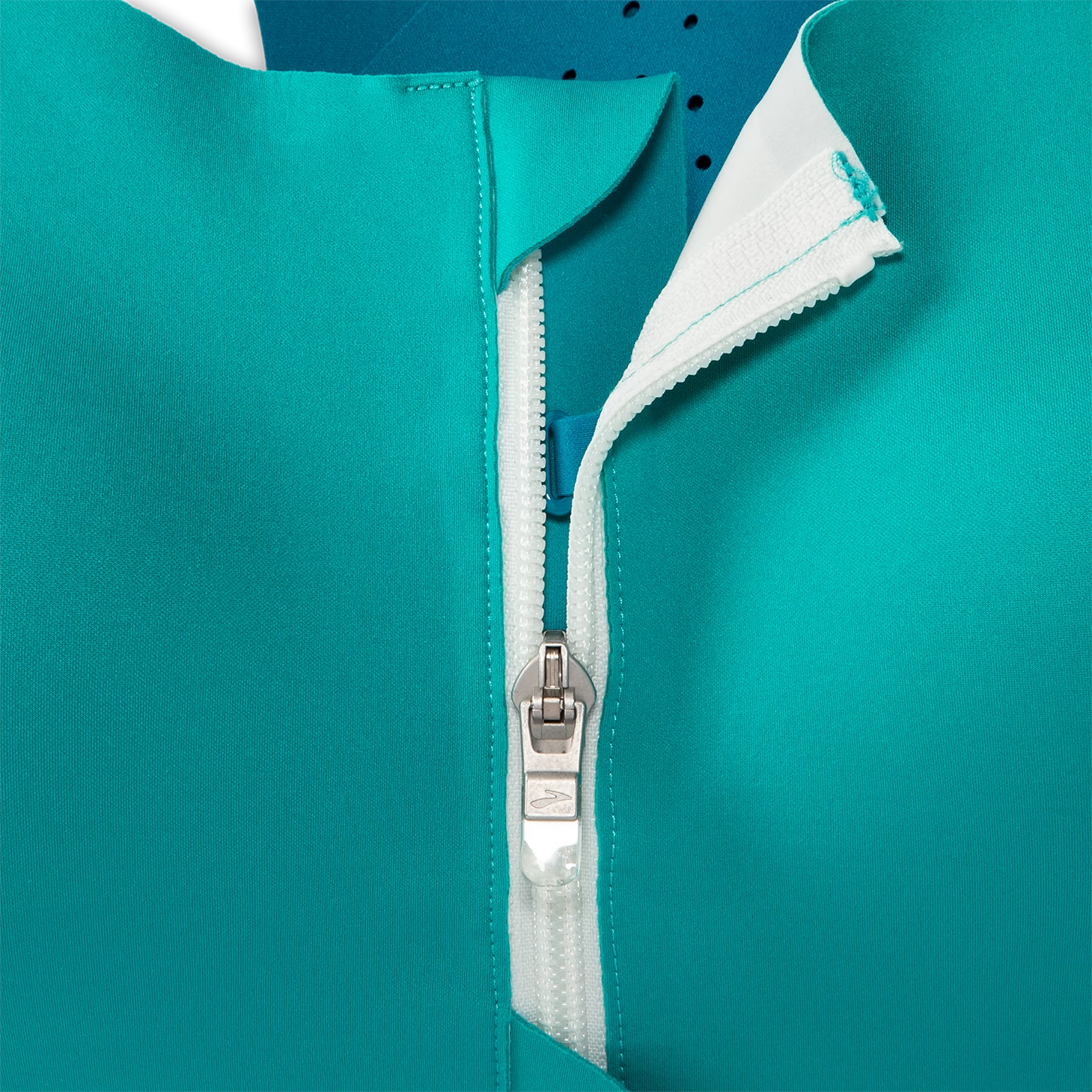 BROOKS Women's Dare Zip Run Bra 2.0 (369 - Nile Green/Lagoon/Light Mint) - Image 4